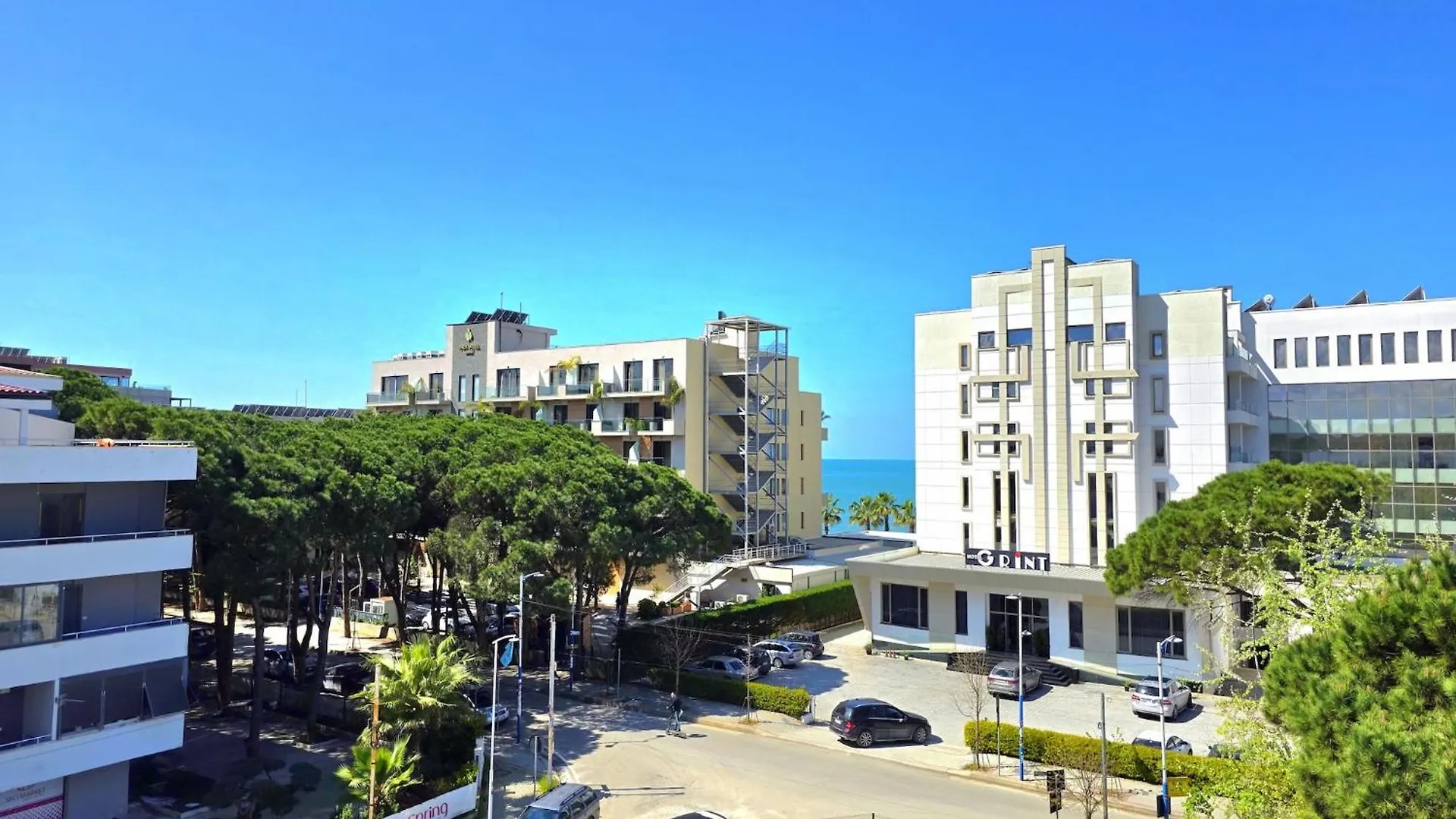 Modern Amenity-Rich Apartment In Durres Golem   Golem (Tirana)